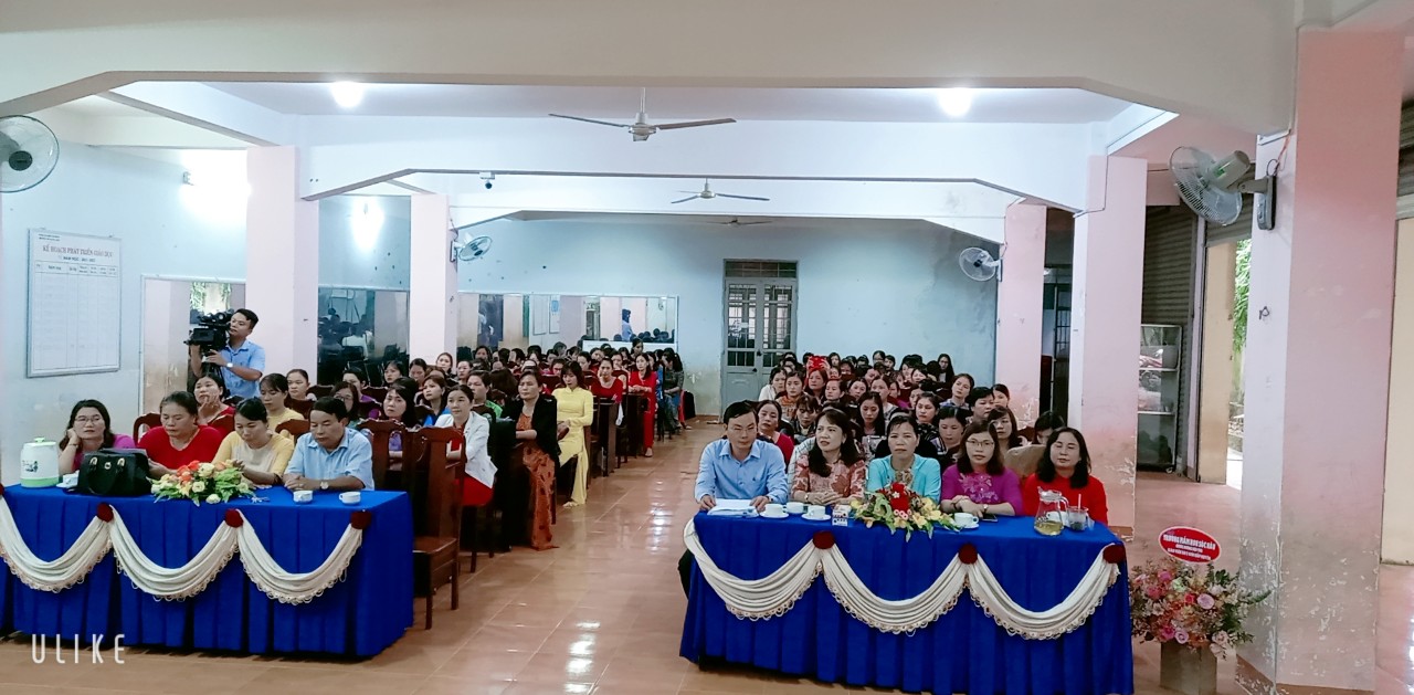 Phòng Giáo dục và Đào tạo huyện Ea Kar tổ chức Hội thi giáo viên dạy giỏi cấp huyện bậc học mầm non năm học 2020-2021.