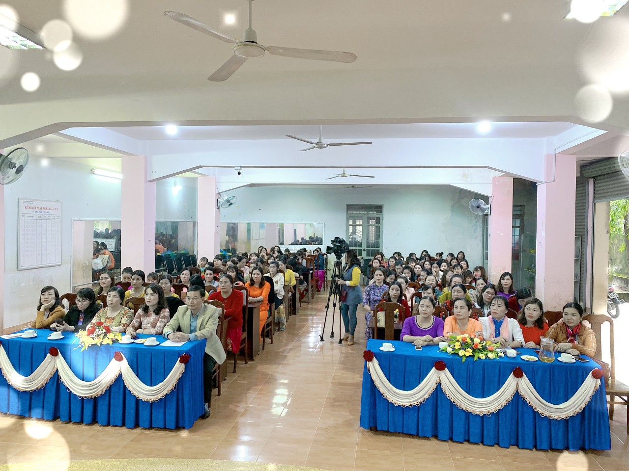 Phòng Giáo dục và Đào tạo huyện Ea Kar tổ chức Tổng kết Hội thi giáo viên dạy giỏi cấp huyện bậc học mầm non năm học 2020-2021.